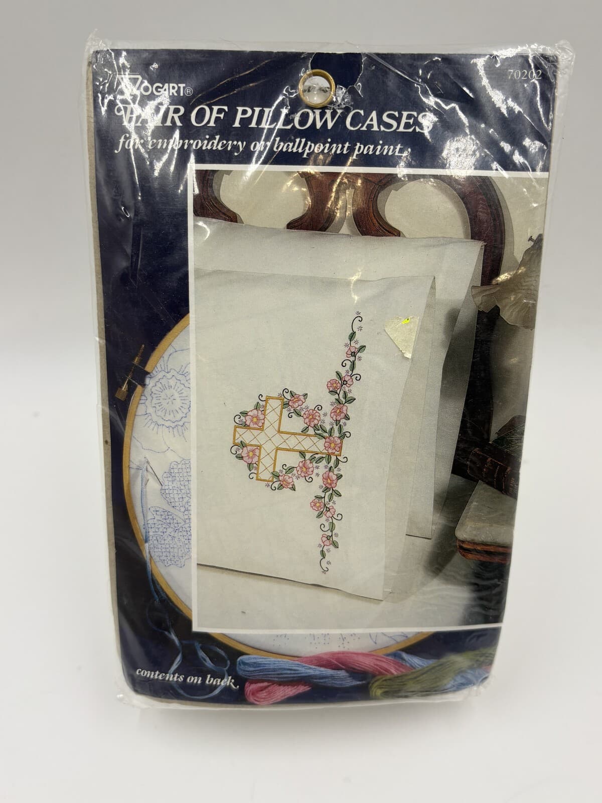 Vogart 70202 Cross With Flowers Stamped Pillowcases Pair Vintage NOS