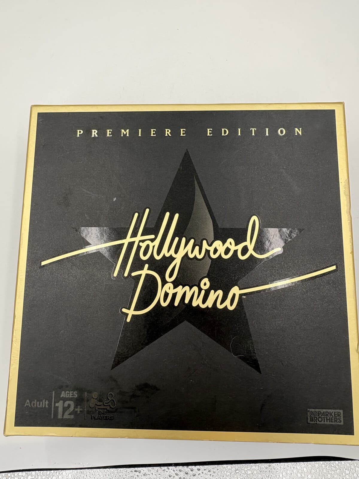 Hollywood Domino Premiere Edition Parker Brothers Hasbro 2008 Game 05654
