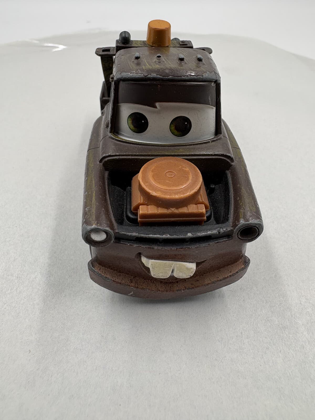 Disney Cars 2 or Race O Rama Tow Mater 1:55 Scale Race Team Diecast