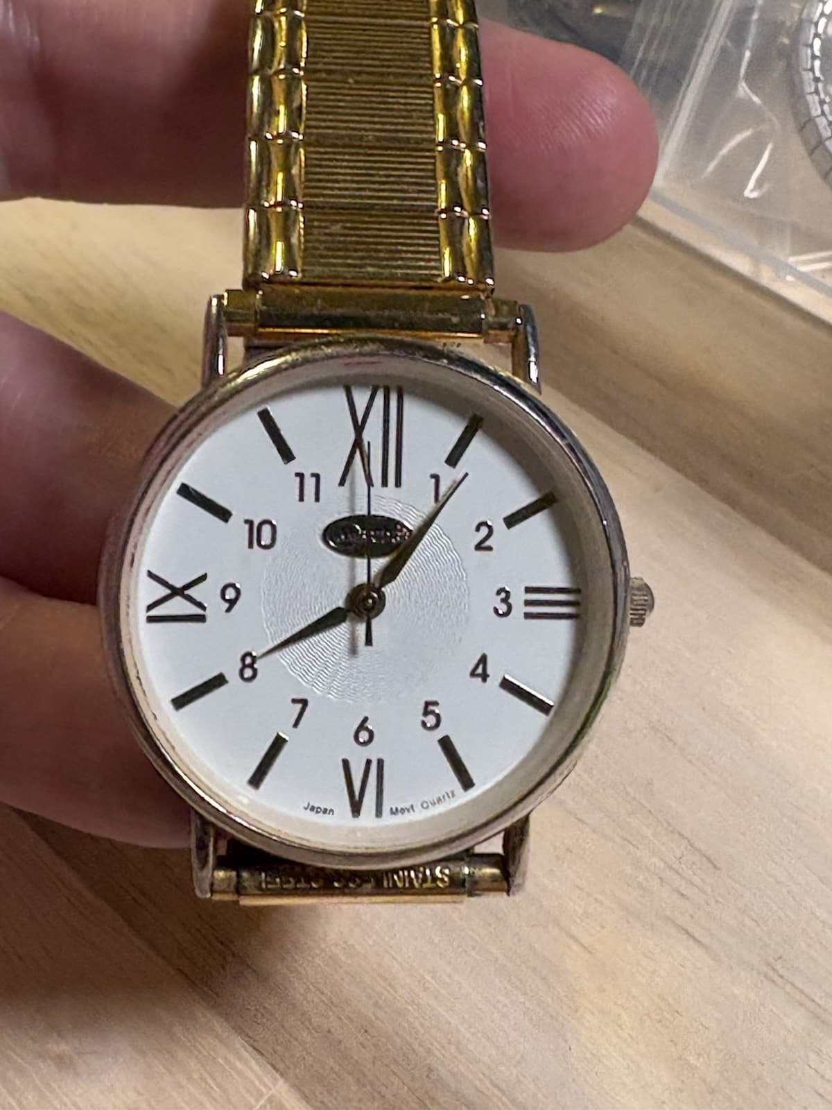 Vintage Cambridge Mens Gold Tone Quartz Watch New Battery Working