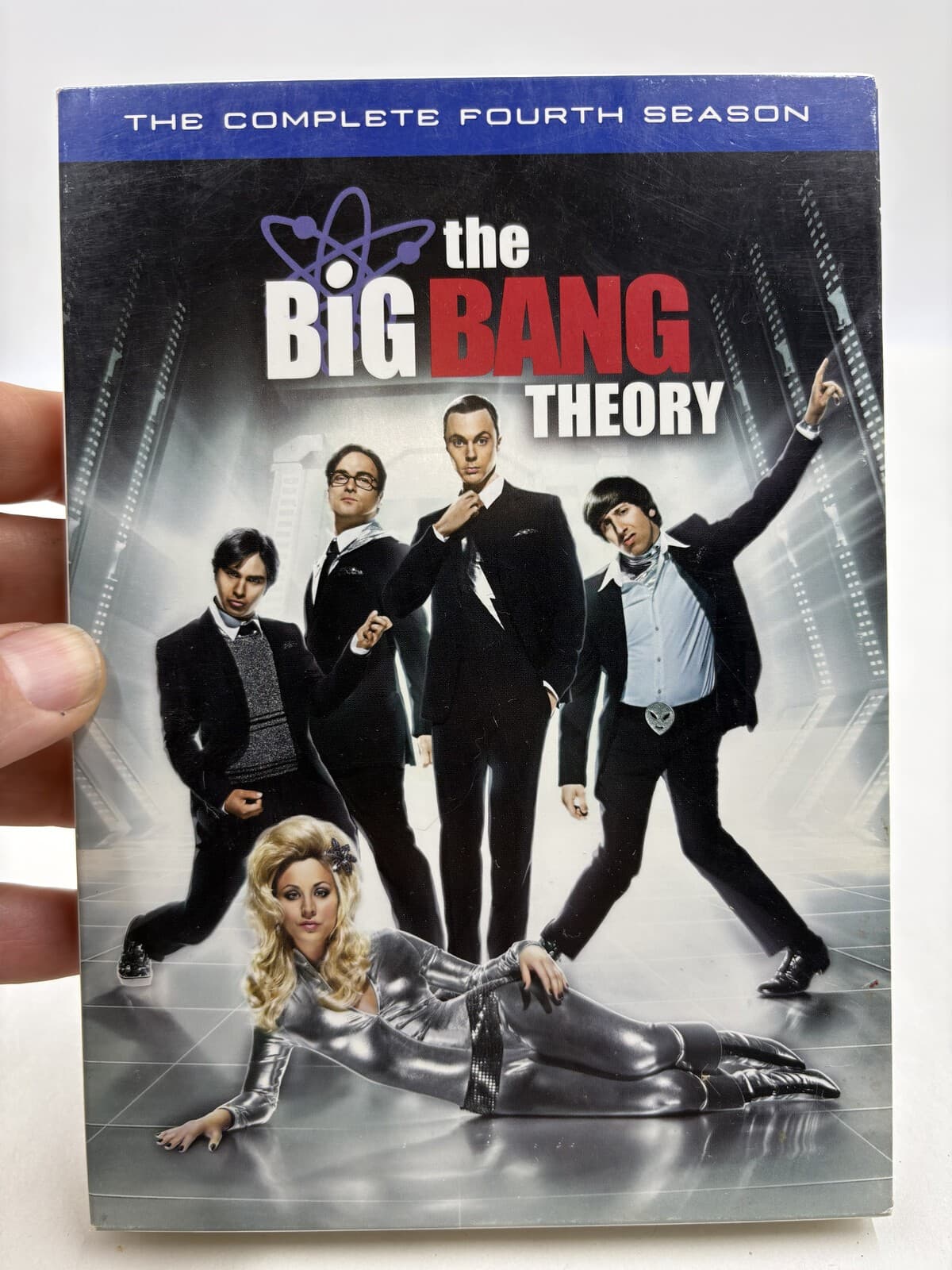The Big Bang Theory Complete Season 4 DVD 3-Disc Set w/ Slipcover