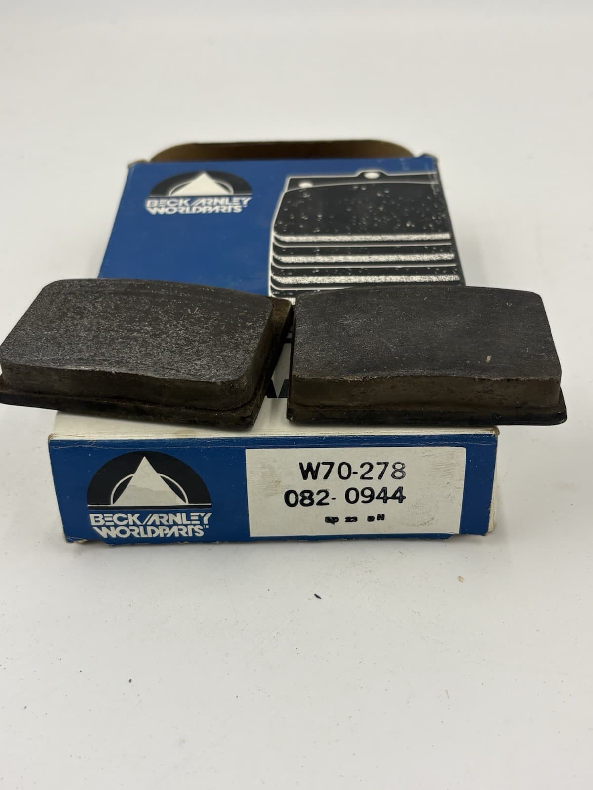 Beck/Arnley Worldparts brake pads W70-278 082-0944