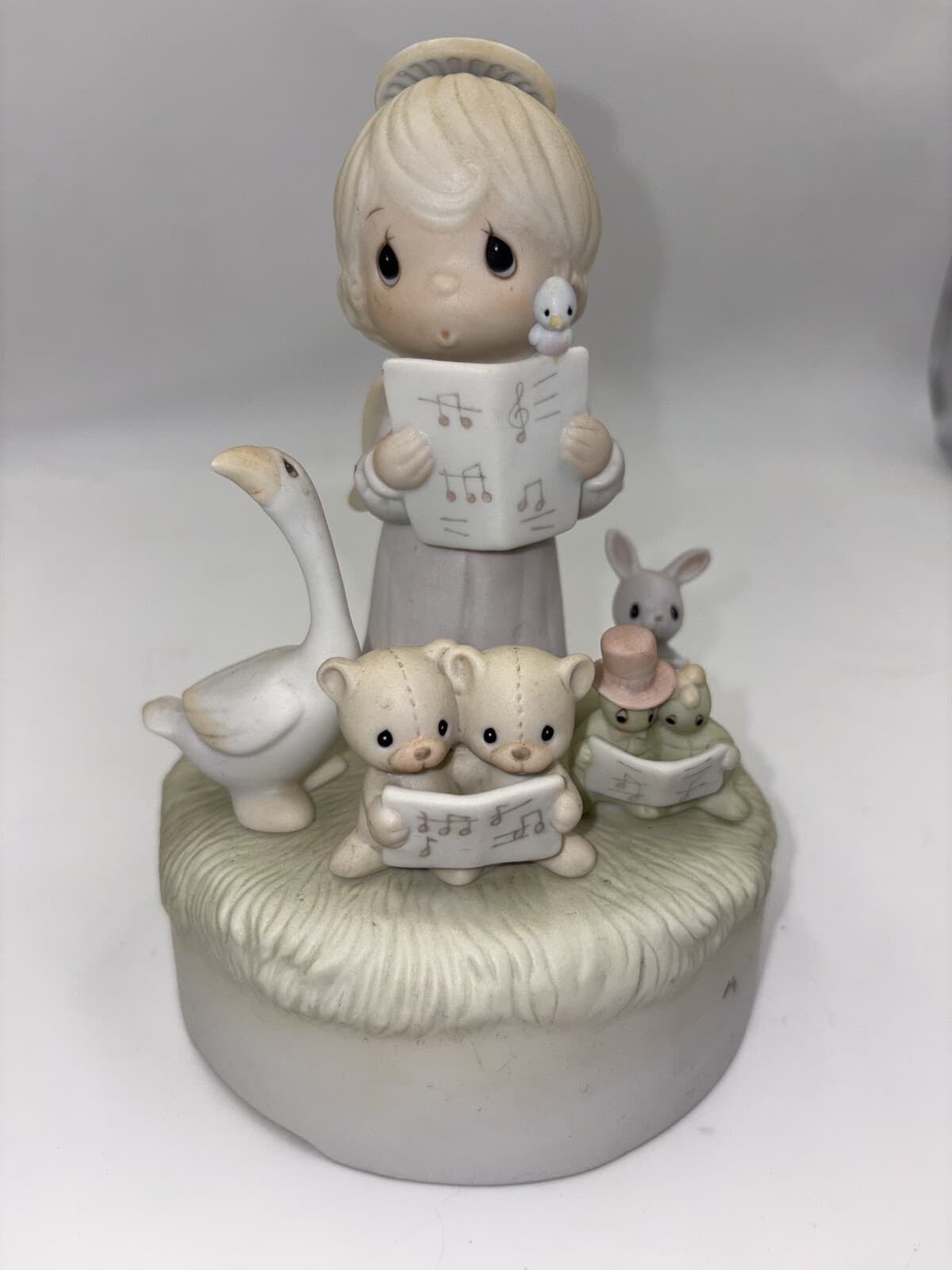 Precious Moments E-2346 Let Heaven & Nature Sing 1982 Musical Figurine