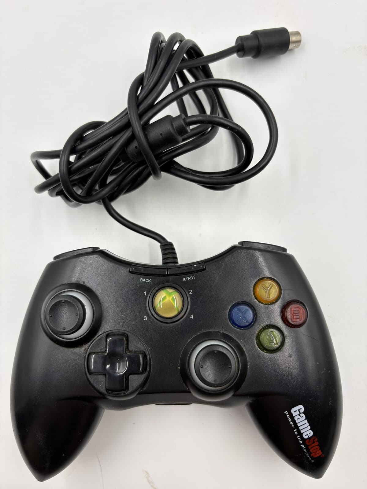 Mad Catz 47160 Wired Xbox 360 Game Pad Controller For Parts