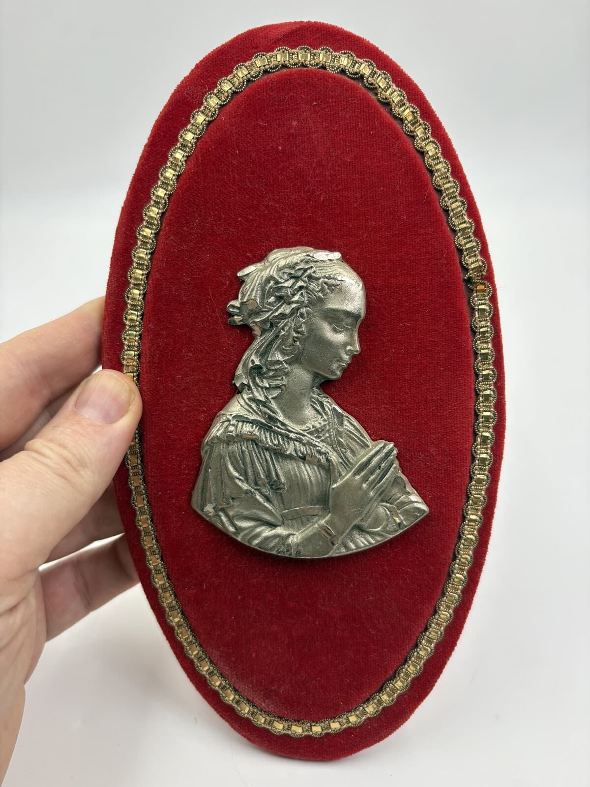 Vintage Praying Virgin Mary Pewter Relief Red Velvet Oval Wall Plaque