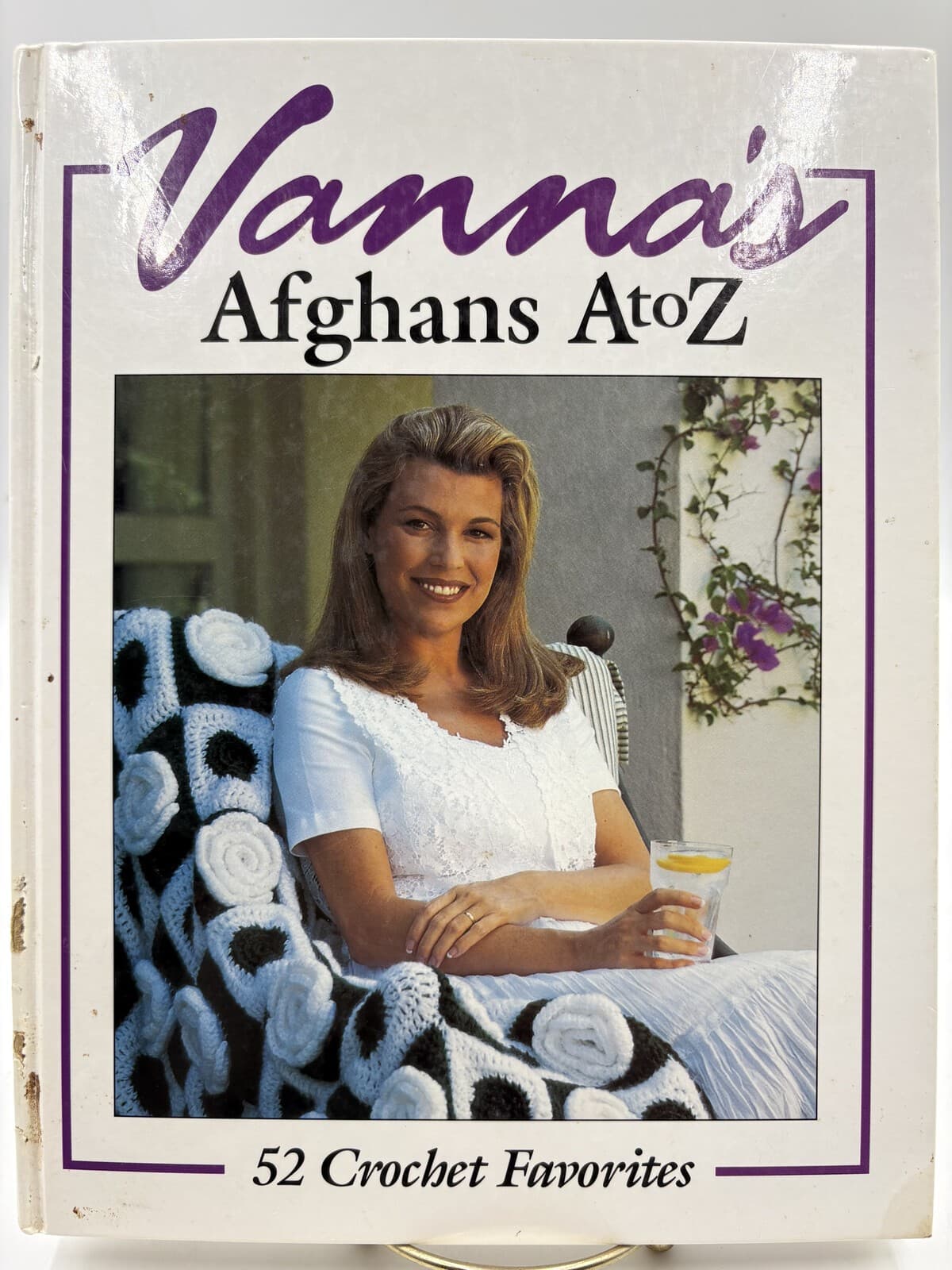 Vanna's Afghans A to Z 52 Crochet Favorites Vanna White Hardcover 1994