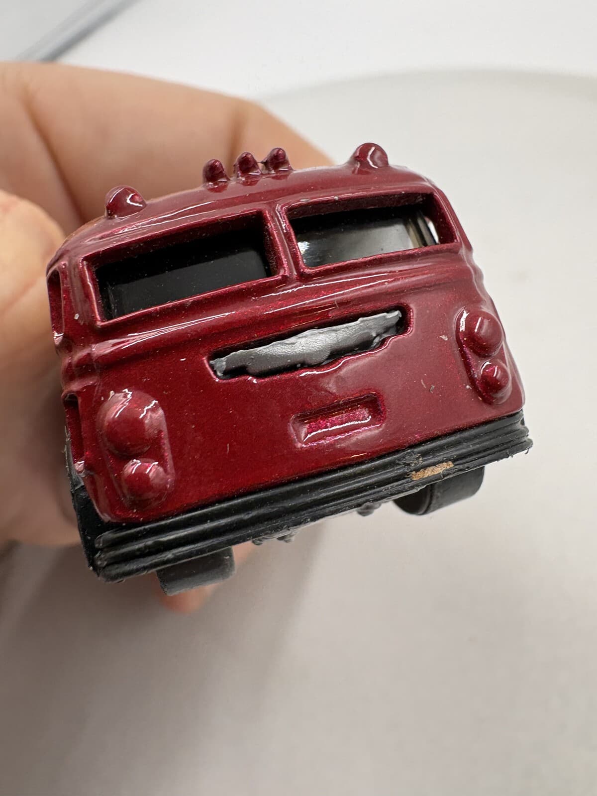 Hot Wheels 2005 Surfin' School Bus #096 Red Lines Red 1:64 Loose
