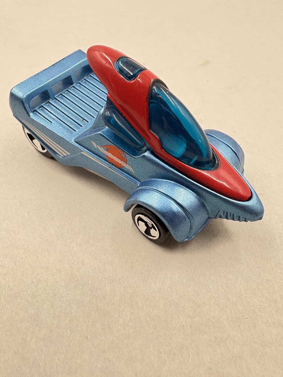 Maisto Pointman 1:64 Diecast Futuristic Car Blue Red Loose 2000s